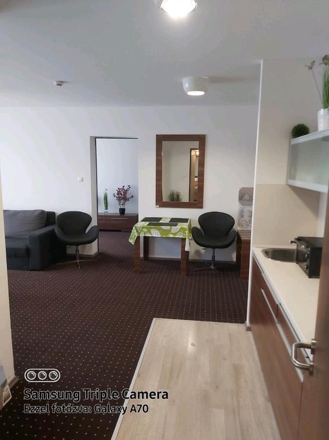 Plage Apartman Hajduszoboszlo Exterior foto