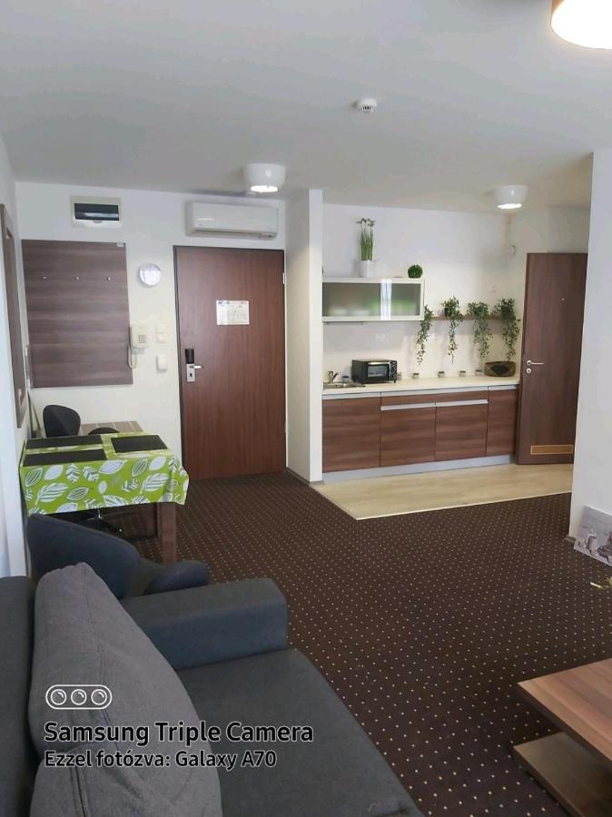 Plage Apartman Hajduszoboszlo Exterior foto